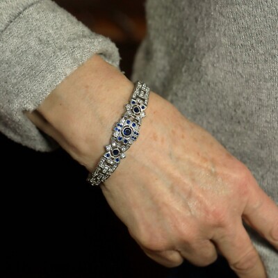 Bracelet Argenté Vintage Style Art Déco Années 1920 - Motifs Floraux Et Strass Bleu - Modèle SC11