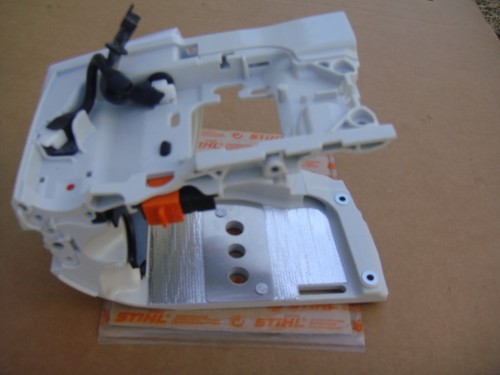 GENUINE STIHL MS201TC MS201T CHAINSAW FUEL TANK HOUSING - NEW TAKE OFF - Picture 2 of 5