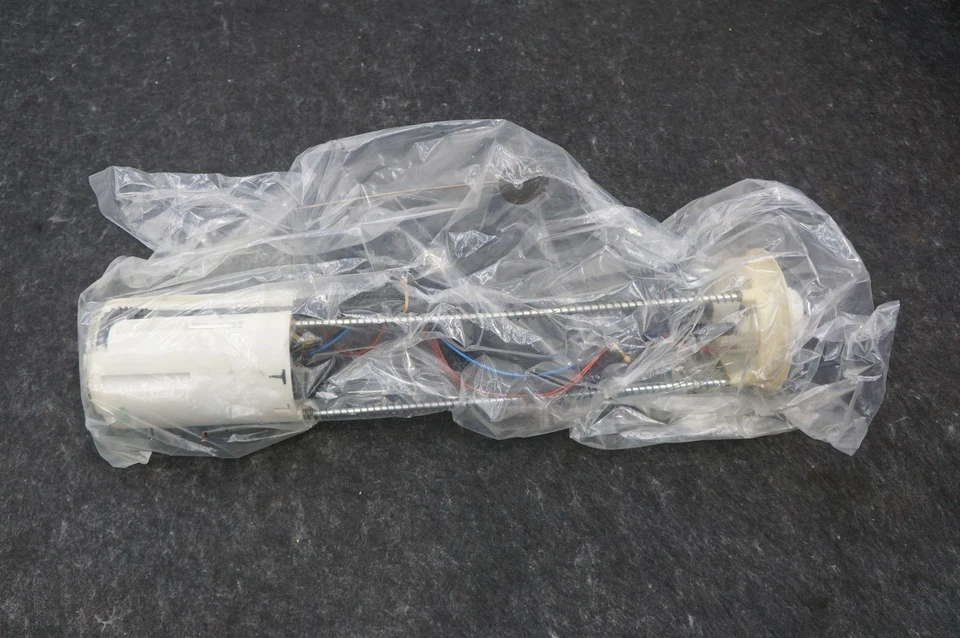 Bomba de tanque de combustible de gasolina con indicador de nivel OEM 164146 Ferrari 360 1999-2005 Foto 3 de 4