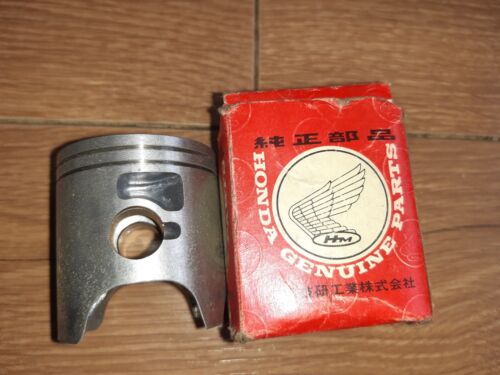 NOS HONDA CR 80 R 1985 CR80R2 B/W 1986 OEM PISTON (.50) 13103-GC4-711 CR80R EVO - Picture 1 of 2