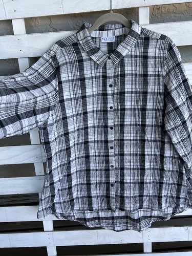 Habitat Clothes Crinkle Black White Button Front Blouse Artsy Size Large - Picture 9 of 15