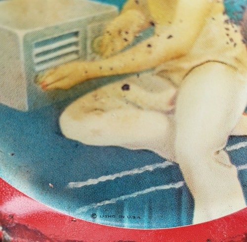 Vintage Risque Advertising Pin Up Ashtray Tin New Magnolia Hotel Jacksonville FL - Picture 9 of 12