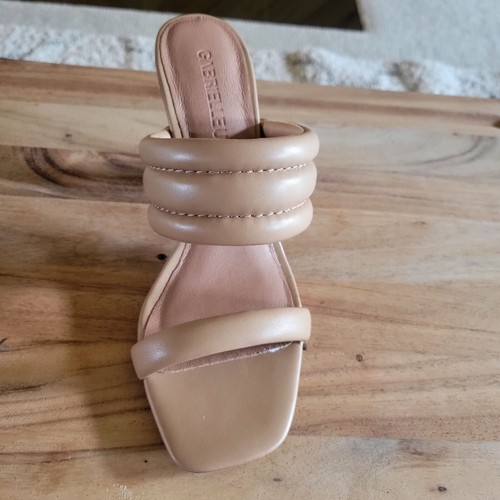 Gabrielle Union Collection /New York & Co. Puffy Sandals- US 7 - Picture 2 of 8