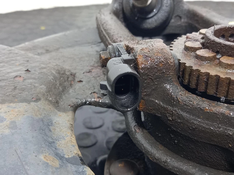 ASTON MARTIN DB7 Wheel Hub Stub Axle N/S 1994-2003 5.9L Petrol Front LH — 第 4/4 张图片