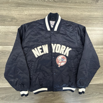 90s Majestic Yankees ボンバージャケット Vintage New York Yankees Satin Bomber Jacket Adult Large Quilted