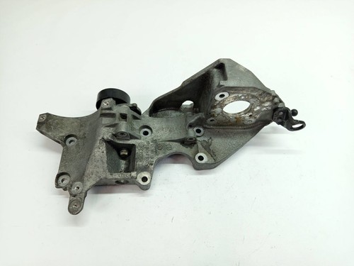 Volkswagen PASSAT B7 2011 Halterung Lichtmaschine 03L903139D Diesel ORS38293