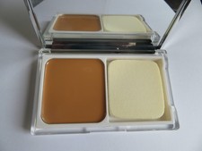 Clinique Moisture Surge CC Cream Compact SPF 25 Light/Medium 10g