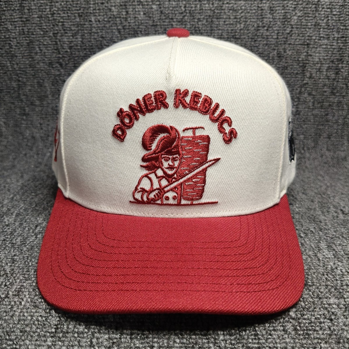 Mitchell & Ness Tampa Bay Buccaneers NFL White Red Snapback Hat