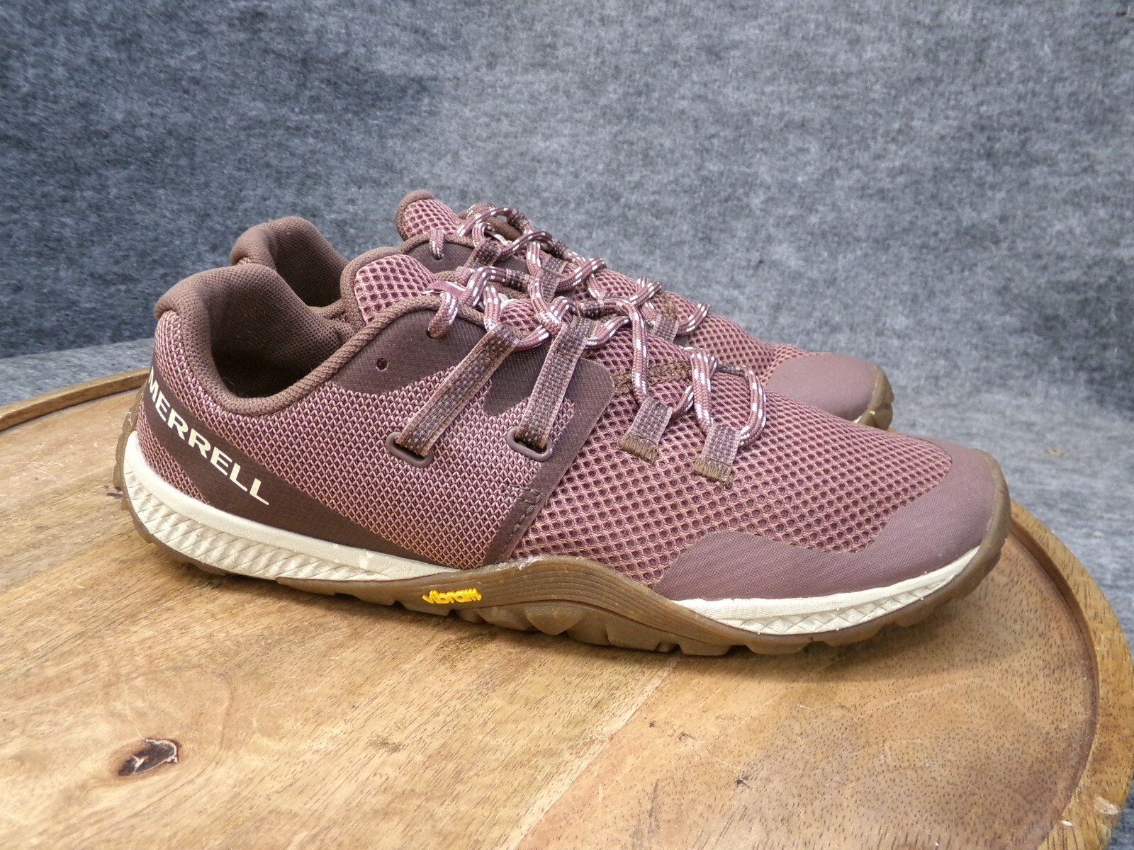 Merrell Trail Glove 6 scarpe da corsa a piedi nudi da donna taglia 9 US Vibram Burlwood