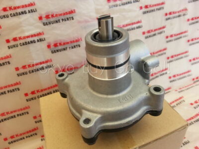 0Kawasaki ZX1000 Ninja ZX-10 Water Pump w/O-Ring 49044-1080 NEW