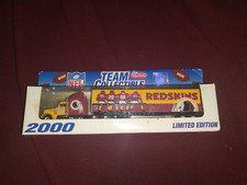 2000 NFL TEAM COLLECTIBLE Die Cast Tractor Trailer - WASHINGTON REDSKINS - NEW 