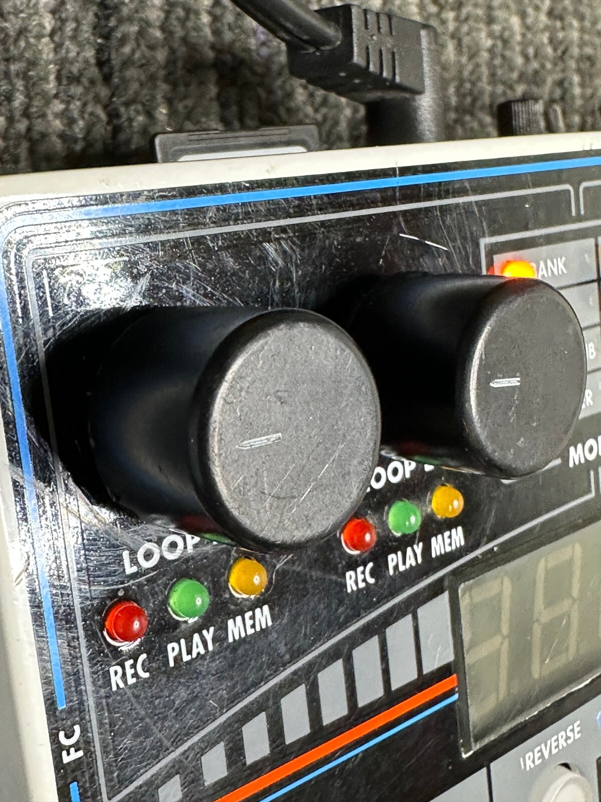 ElectroHarmonix EHX 22500 Dual Stereo Looper Guitar Effects Pedal