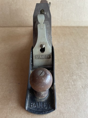 Vintage Stanley Bailey No 5 Jack Plane Wood Working Smooth Bottom Made in USA