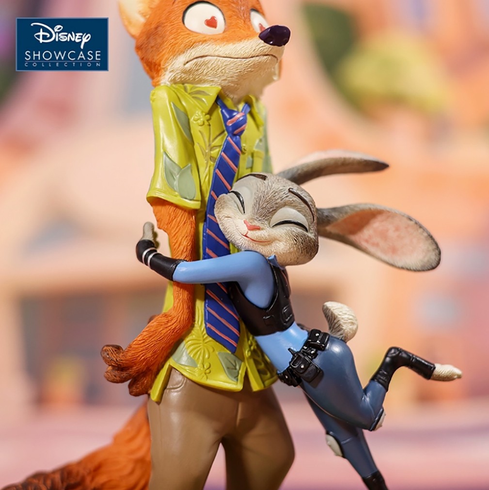 Zootopia Nick Judy Embrace Figurine Enesco Disney Showcase