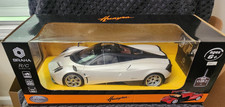 Christmas pearl white/black Braha Huayra R/C scale 1:14 Pagani doors open. NIB