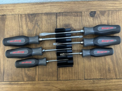 #ad snap on tools combination screwdriver set dark titanium soft grip SGDX60 snap on $140.00