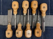 Stubai Austria Wood Carving Tools Set of 8 with Roll, Beech Handles