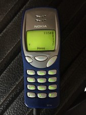 NOKIA 3210e Blue Classic Phone.