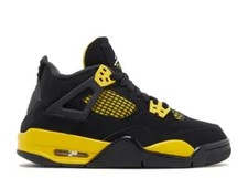 Jordan 4 Retro Thunder 2023  GS Size 7, DS BRAND NEW-S