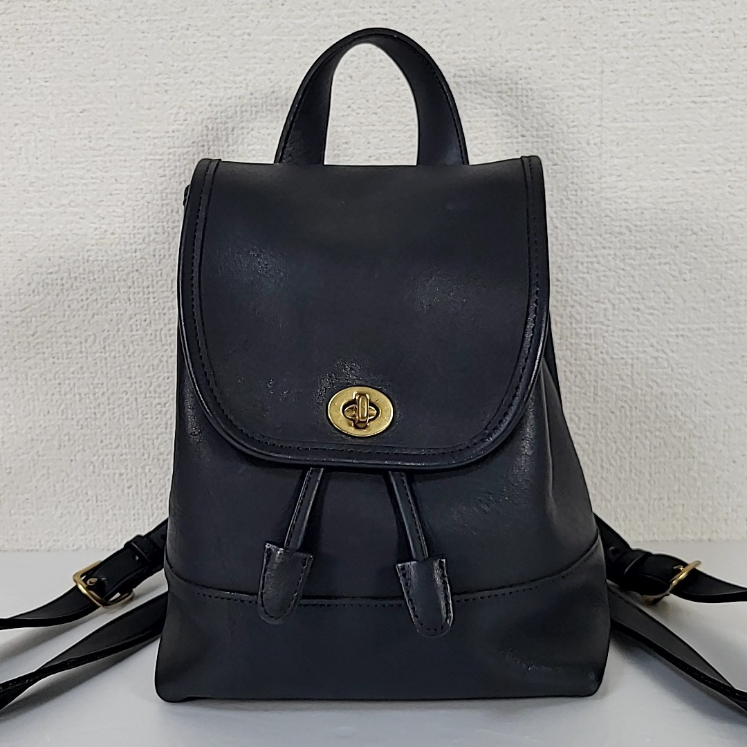 day hike backpack lululemon Lululemon Run All Day Backpack - Wide Bold Stripe Black Deep Coal / Black