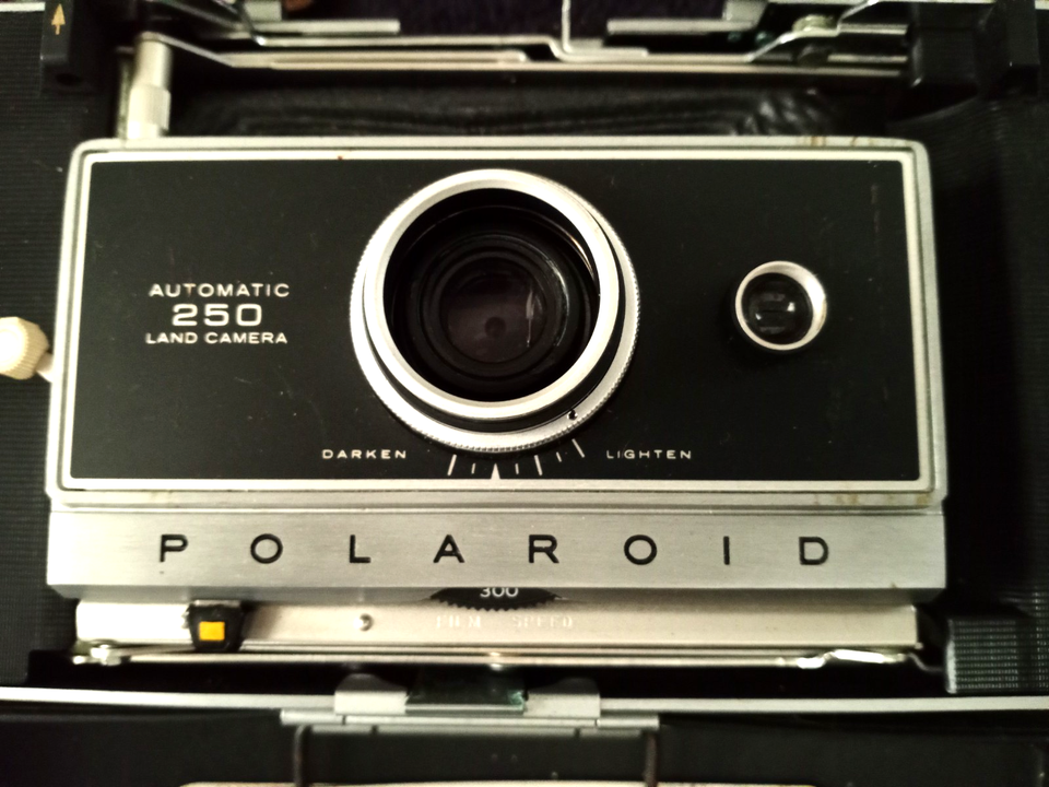 Appareil photo Polaroid 250 Land avec étui vintage de collection Photographie nostalgique - France