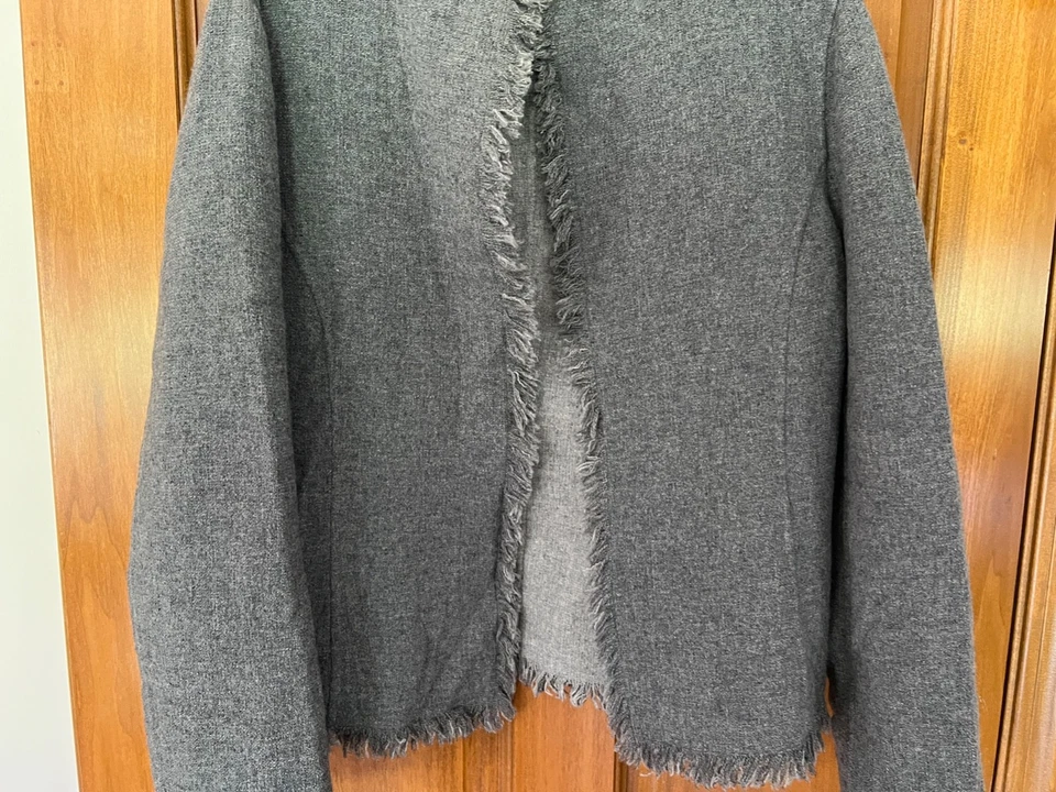 Lafayette New York 148 Frayed Edge Gray Wool Blend Blazer Jacket EUC 10 - Image 3 of 4