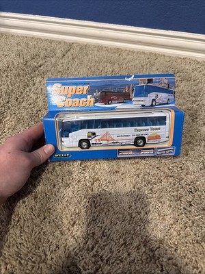 Welly Super Coach Express Tours Die-Cast Tour Bus New in Box Pull Back Action
