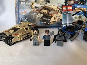 LEGO 76001 Super Heroes: The Bat Vs. Bane: Tumbler Chase Complete W/ Box
