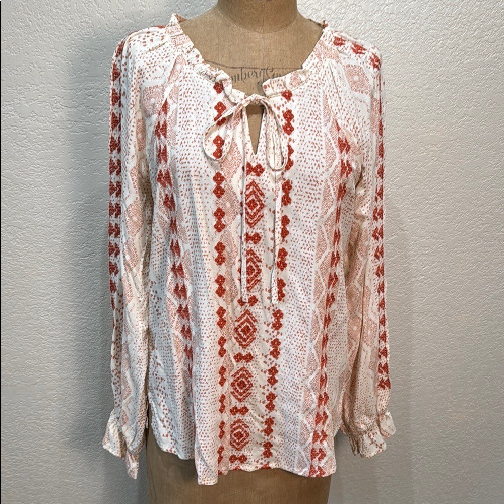 Savanna Jane Women Bohemian Orange and White Long Sleeve Tie Front Top Medium