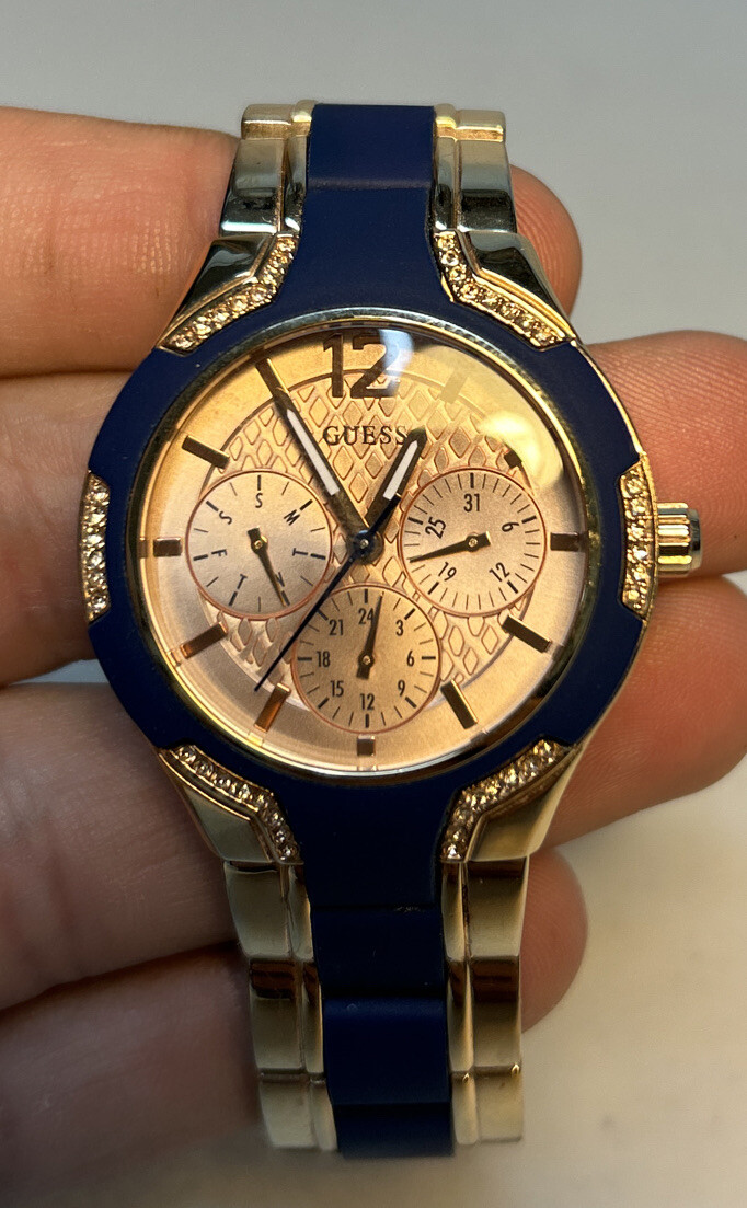 Guess Women’s U0556L5 Multi-Function Two-Tone Sta… - image 1