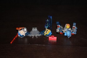LEGO NEXO KNIGHTS: Ultimate Robin (70333) 100% Complete With Booklet No Box