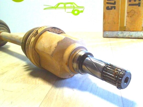 Sold Price: Petite bourse cotte de mailles rigide en or jaune