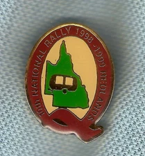 #D320  1998-99  CARAVAN  10th  NATIONAL RALLY  LAPEL BADGE, REDLANDS