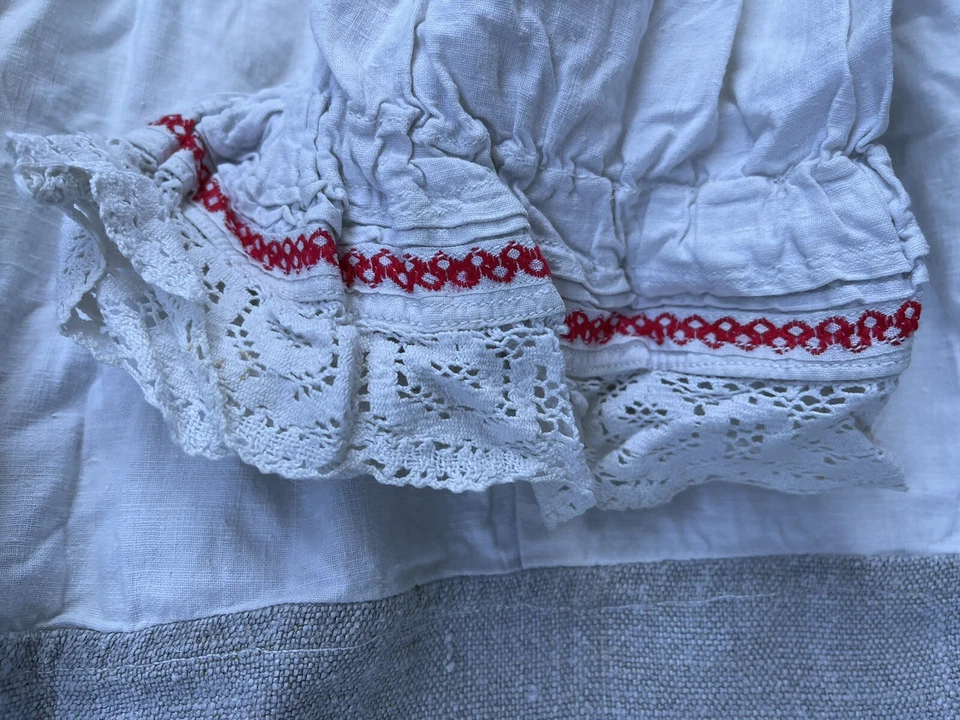 Vestido bordado ucraniano Vyshyvanka bordado Foto 4 de 4