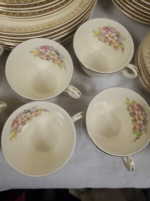 Vintage Edwin M. Knowles 22 Karat Gold Semi Virteous 7 1/4' Plates & 8 1/4 Bowls Made in the U.S.A. Being Sold Individually