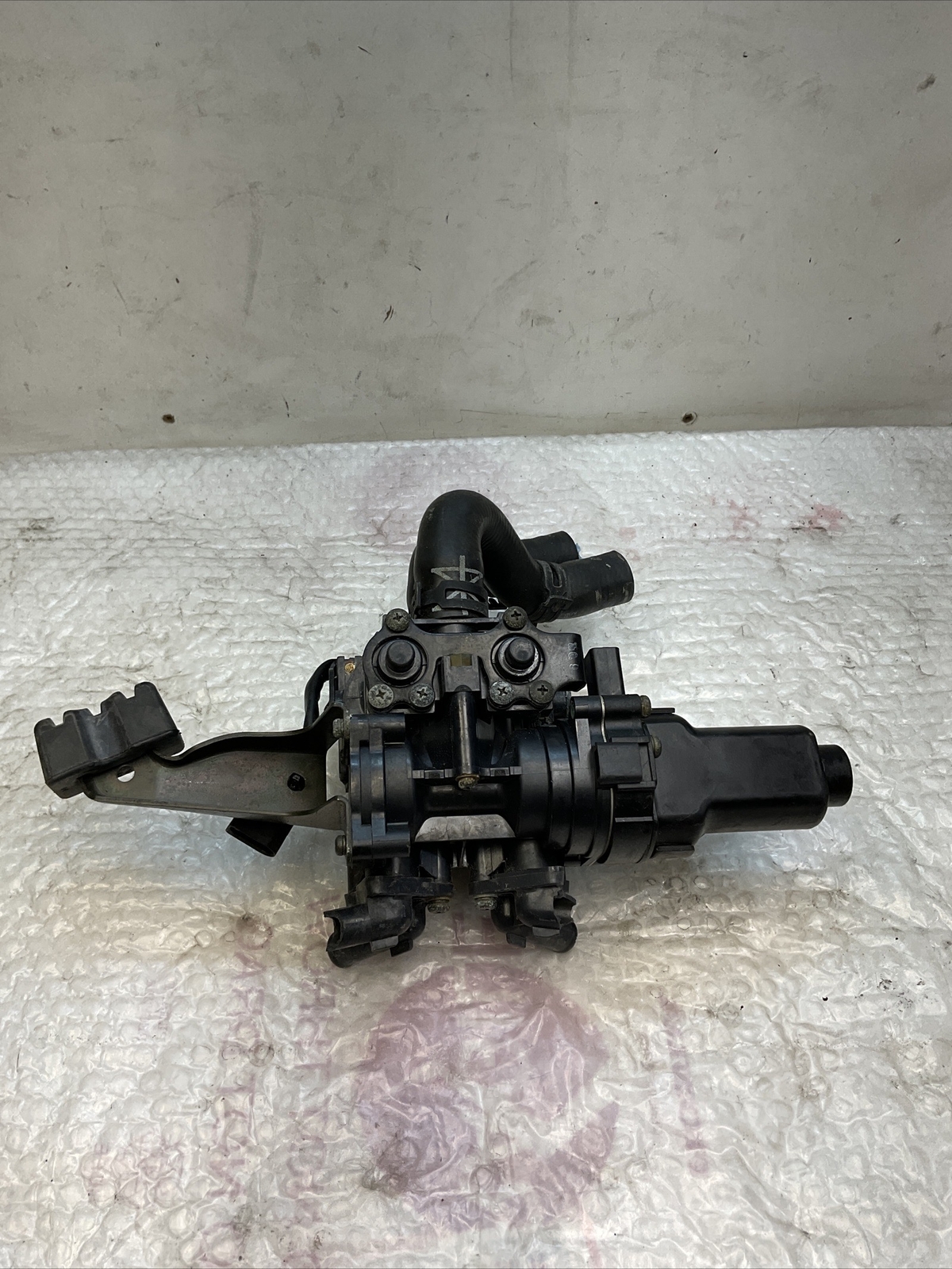 Hvac Heater Control Water Valve 3d1959617c Bentley Continental Flying Spur 2006