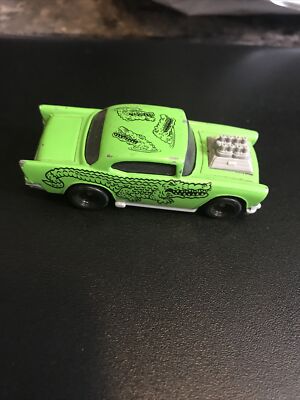 HOT WHEELS 1993  MCDONALD'S  '57 CHEVY GREEN alligator Crocodile 