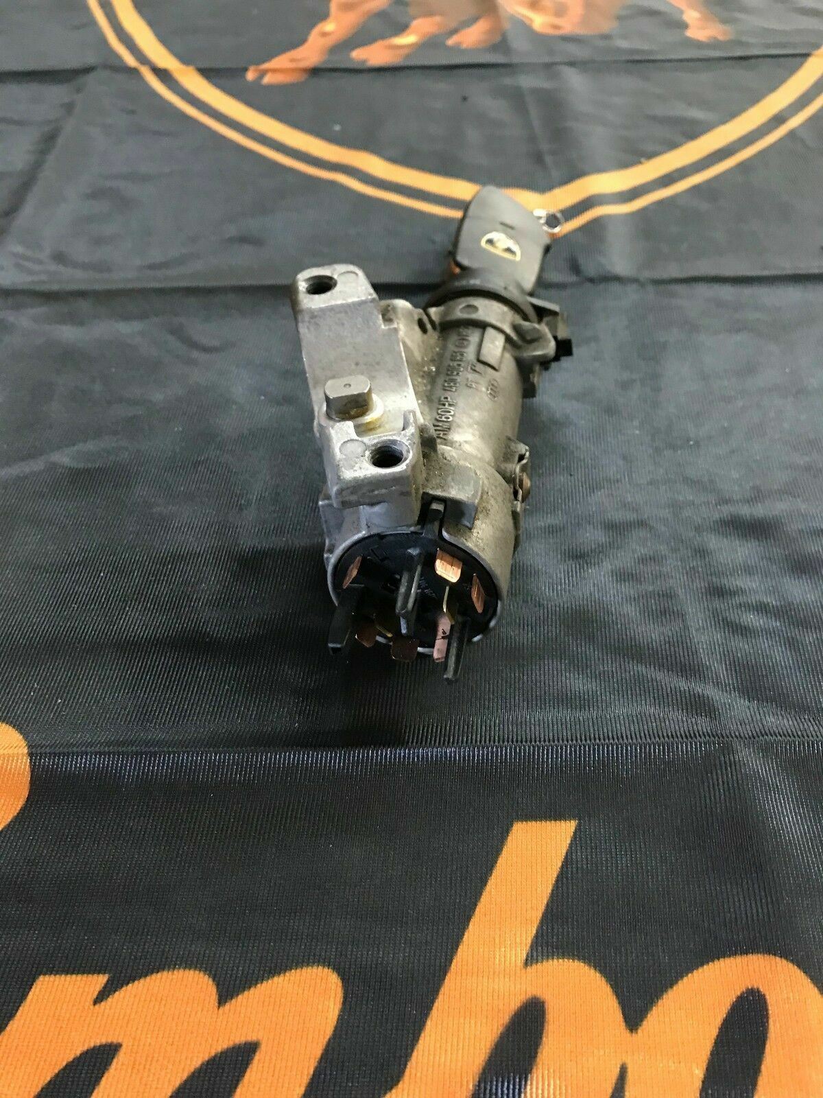 LAMBORGHINI GALLARDO 560 570 MURCIELAGO 640 IGNITION SWITCH W KEY OEM 4B0905851Q