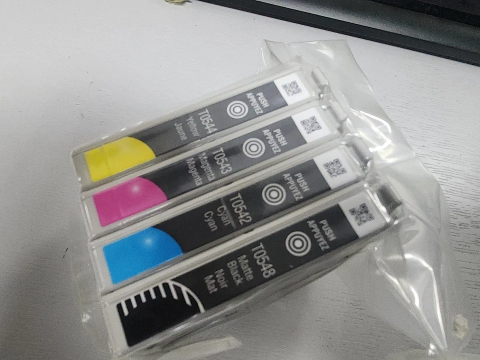 2X Genuine EPSON T0544 T0543 T0542  T0544 T0547 T0548 T0549 Ink Cartridges  - Image 4 of 4