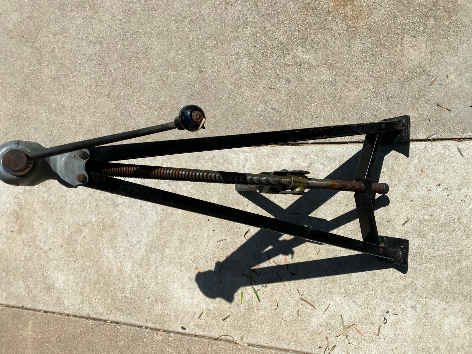 1966-1980 ORIGINAL ROLLS ROYCE SILVER SHADOW TIRE FLOOR JACK LIFT, BAG & SOCKET