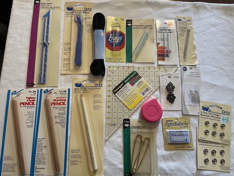 NEW Mixed Lot of 18 Sewing Accessories & Supplies Vintage Dritz Boye