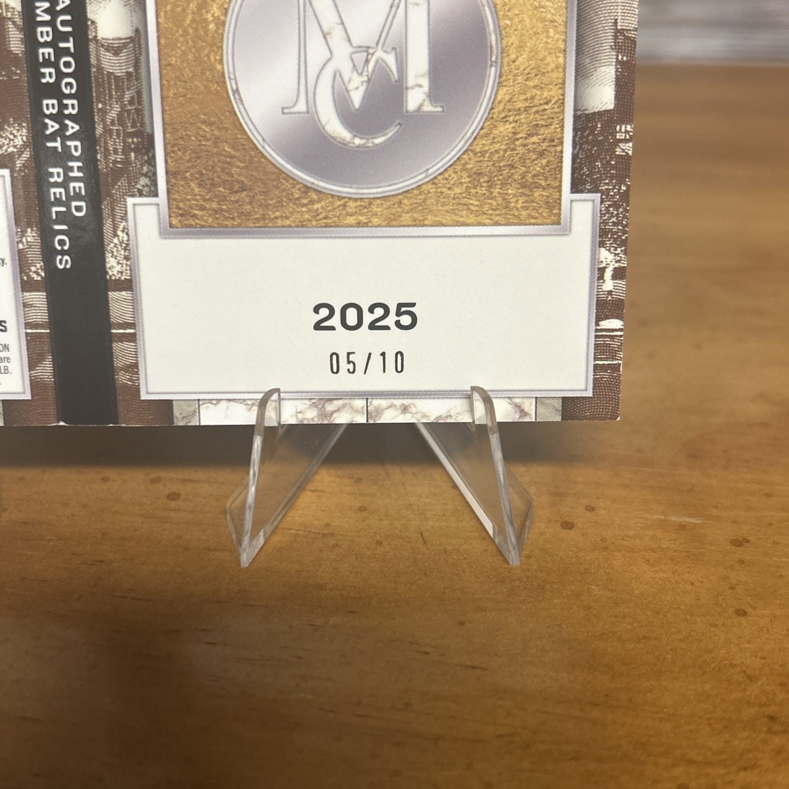 ANTHONY VOLPE RIZZO /10 DUAL GAME USED BAT AUTO JUMBO BOOKLET 2025 TOPPS MUSEUM view 4
