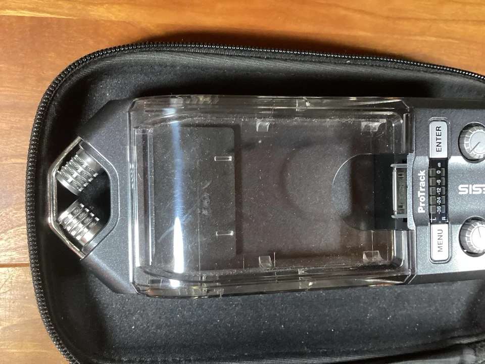 Alesis ProTrack 16-Bit Remote Recorder for iPod - Image 3 of 4