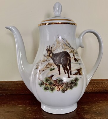 Jaeger & Co.  Bavaria-Germany Wildlife Deer Coffee Pot 9.5  Tall