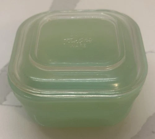 Vintage 1950's Fire King Jadeite Refrigerator Dish With Lid