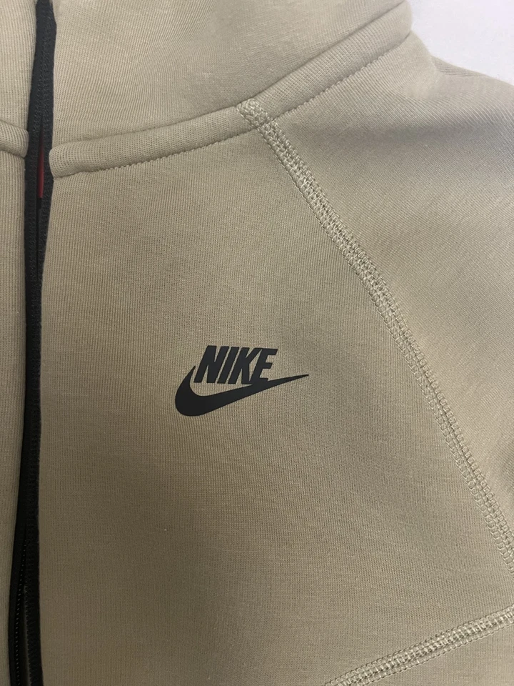 Nike Zip Up Hoodie Jacket Youth X-Large Green - Image 2 of 4