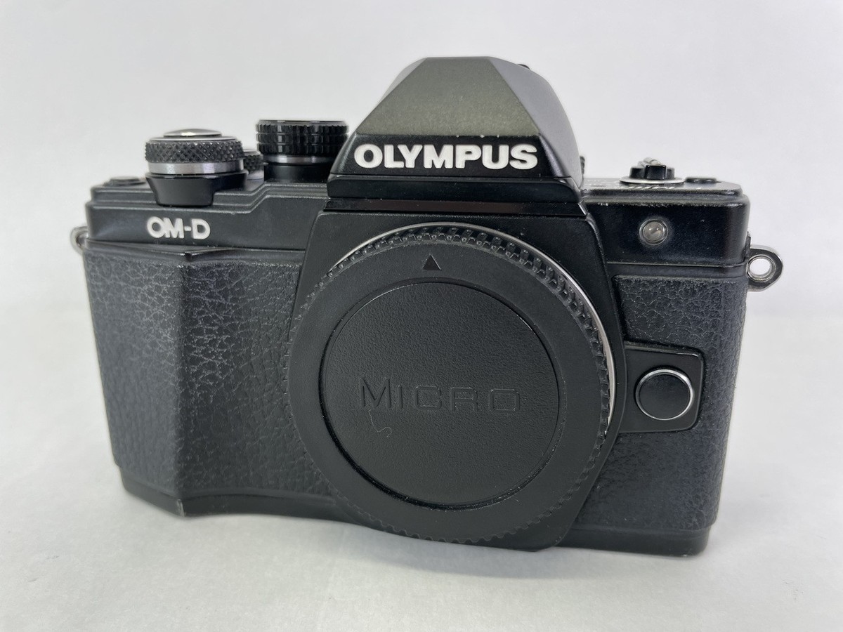 OLYMPUS OM-D E-M10II OLYMPUS OM-D E-M10II MARK II EZ 14-42 Máy