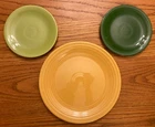 Vintage Fiesta - 9" lunch plate in yellow and 2 6" bread plates (1936-1969)