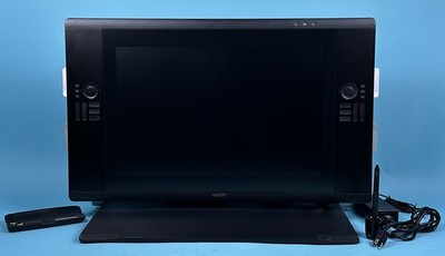 WACOM CINTIQ 24 HD DTK-2400 DRAWING TABLET: lcd/includes stand/pens |010-9573307