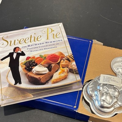 Richard Simmons Sweetie Pie Dessert Cookbook With Pans New in Box Hard to Find